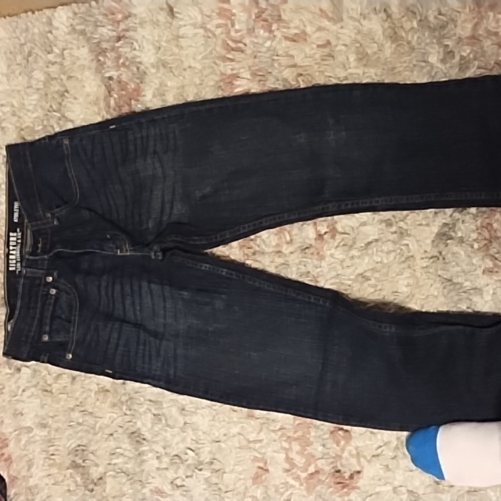 Levi Strauss and Co. Blue jeans Athletic size 18